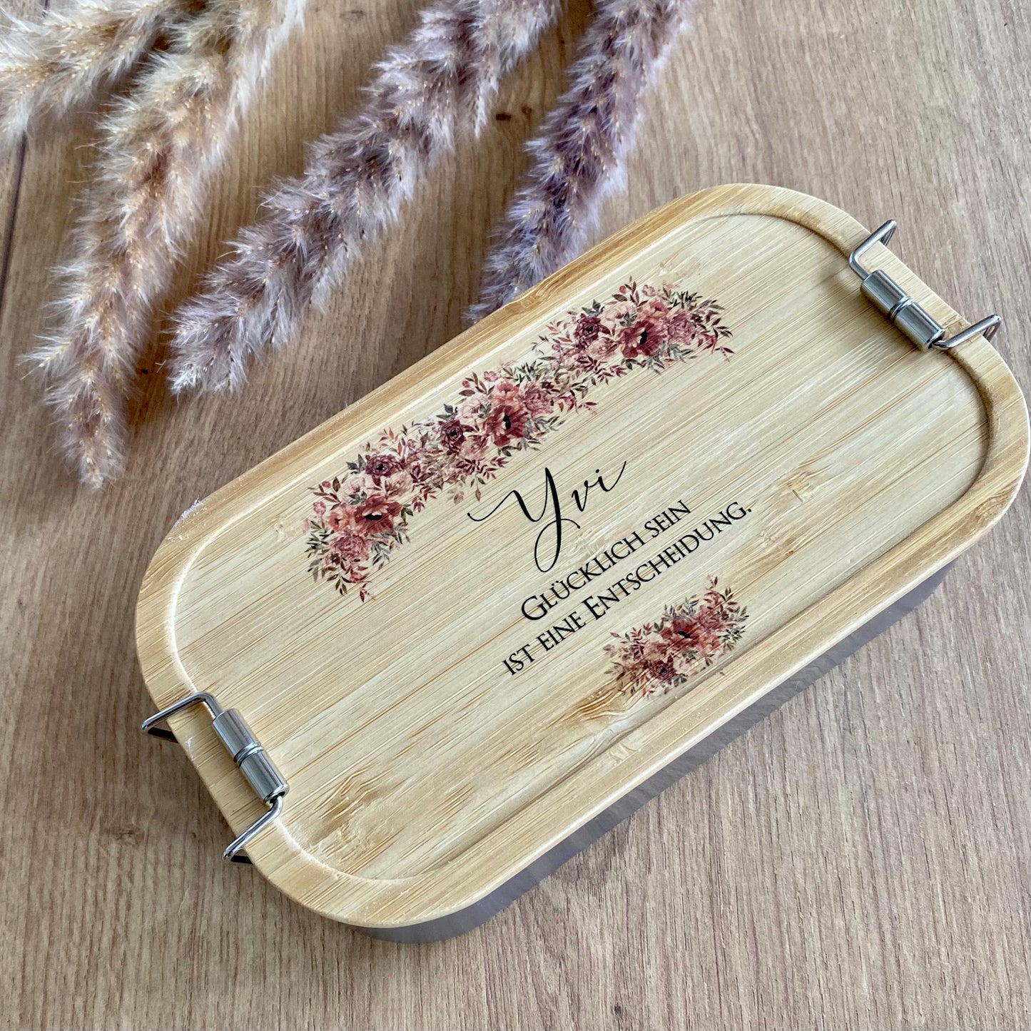 Stilvolle Brotdose im Boho Design mit Namen und Spruch.