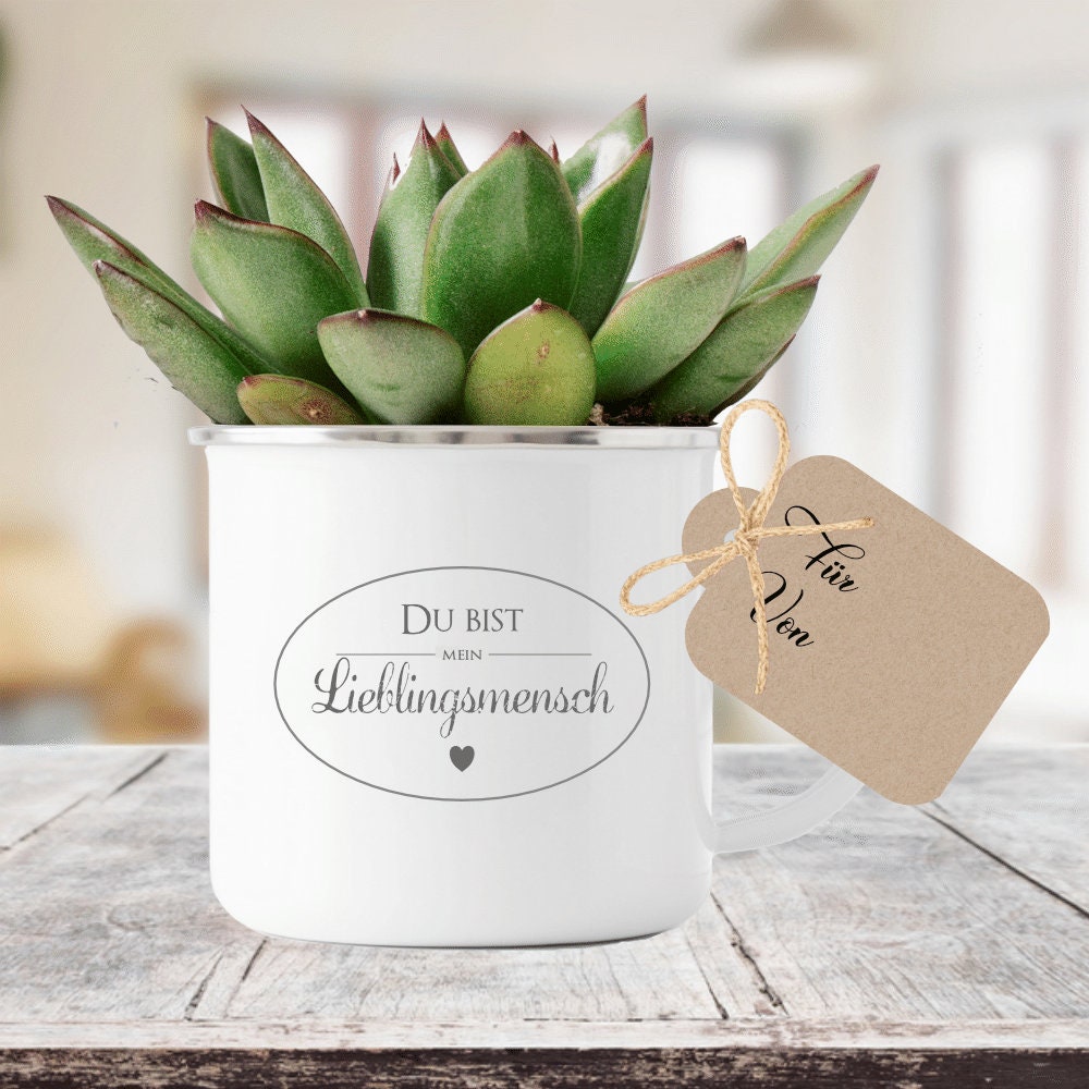 Tasse aus Emaille "Du bist mein Lieblingsmensch" | Besondere Geschenkidee für Frauen, Paare u. die beste Freundin | Tassengeschenk inkl. Geschenkanhänger zum Beschriften