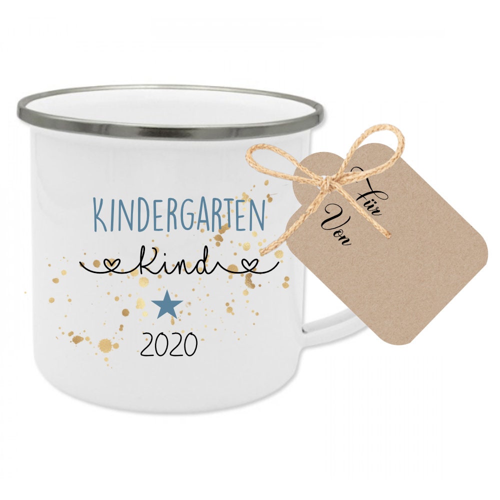 Tasse "Kindergartenkind" mit Namen für Kinder | Originelles Geschenk für Mädchen u. Jungen | Geschenk zum Kitastart | inkl. Geschenkanhänger | 2 Farbvarianten zur Auswahl