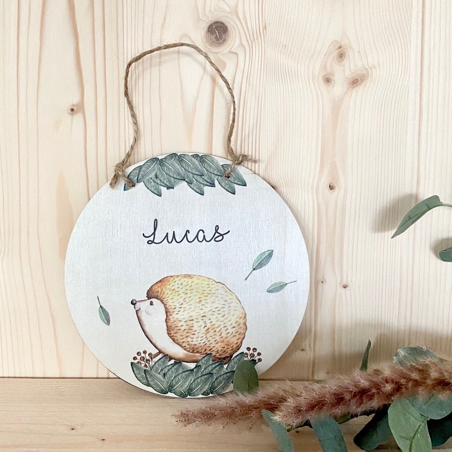 Namensschild "Rehkitz" für das Kinderzimmer in Rund | Personalisiertes Türschild aus Holz mit dem Namen des Kindes | Besonderes Geschenk in 4 Motivvarianten für Mädchen