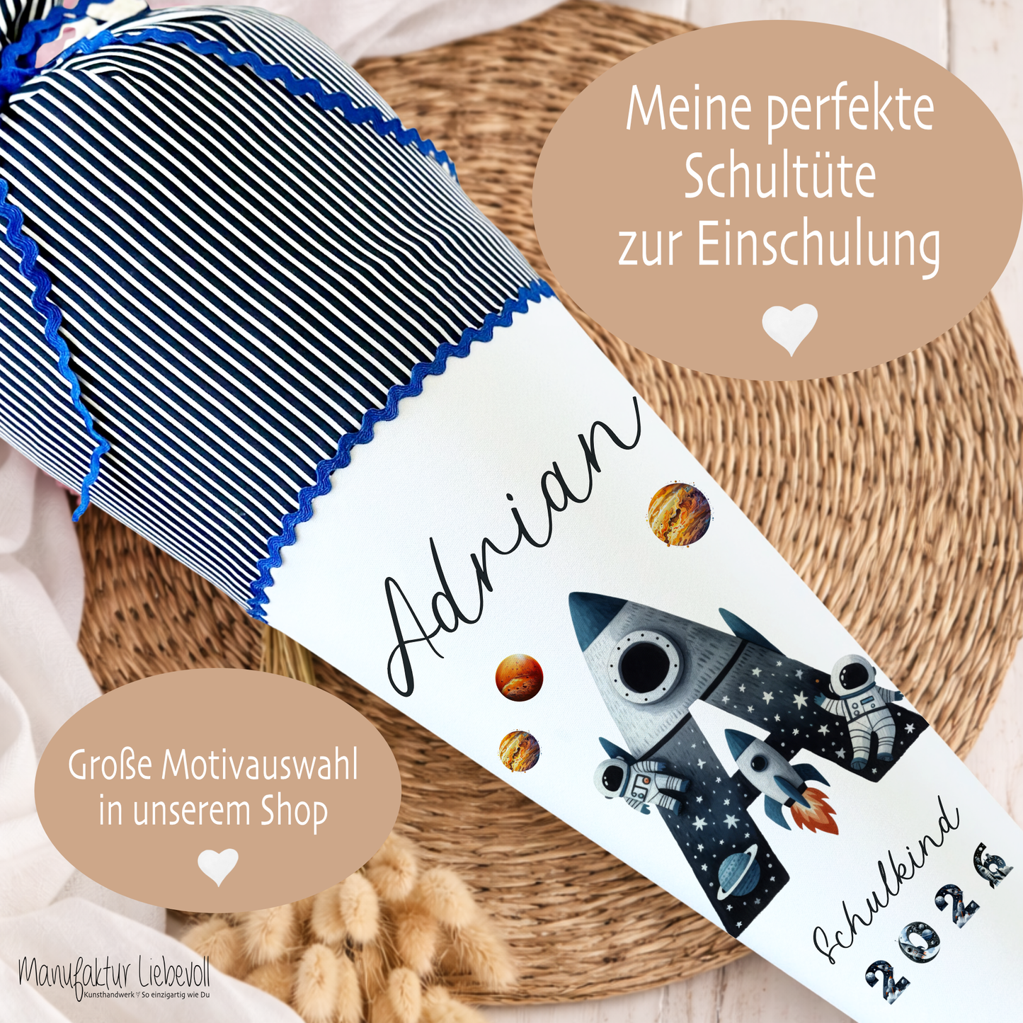 Raketen Schultüte Weltall | Personalisiert mit dem Namen und Buchstaben für Jungen | Optional mit Füllkissen und Spitzenschutz