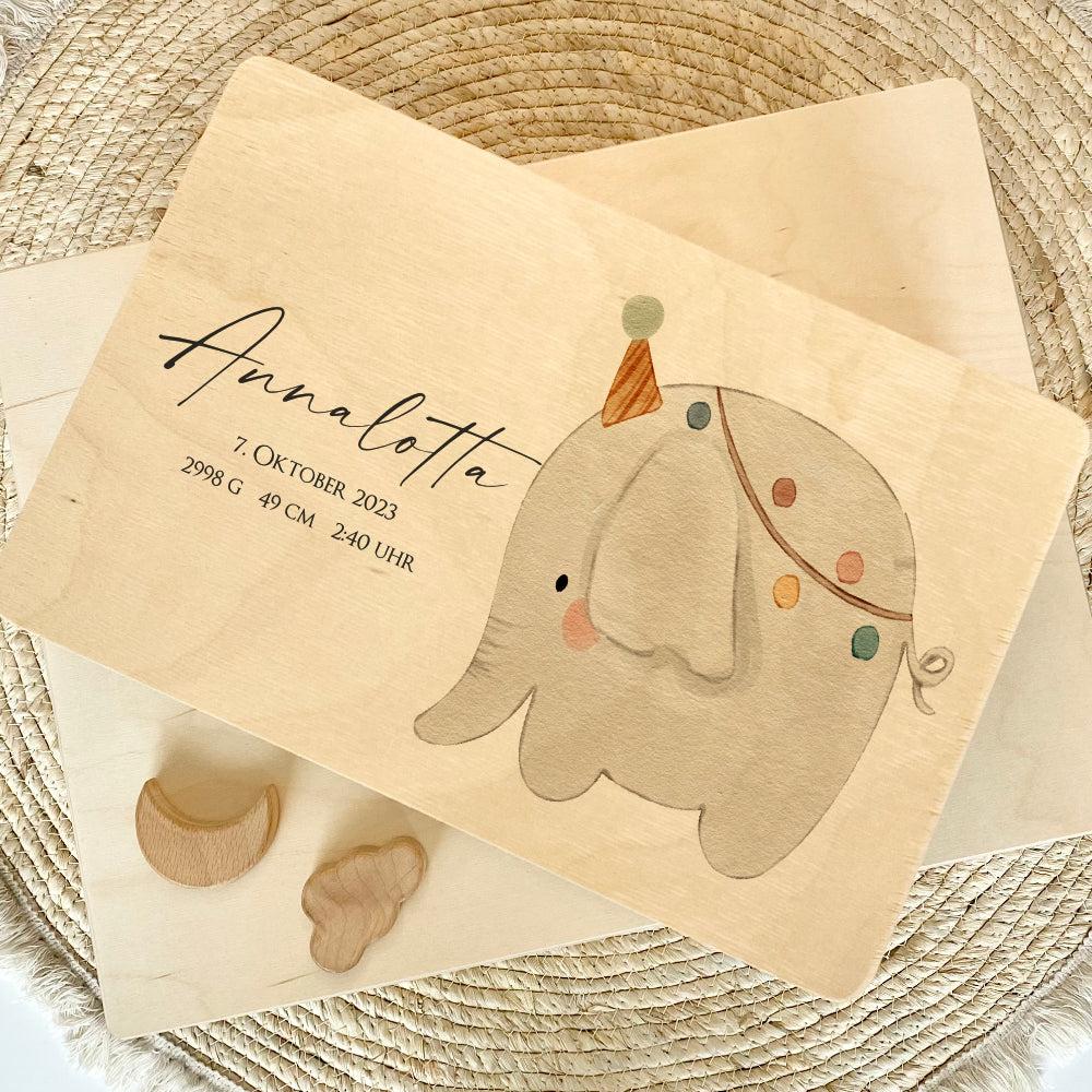 Personalisierte Erinnerungsbox für Babys, Holzkiste mit Deckel, Namen u. Geburtsdaten | Motiv: Elefant