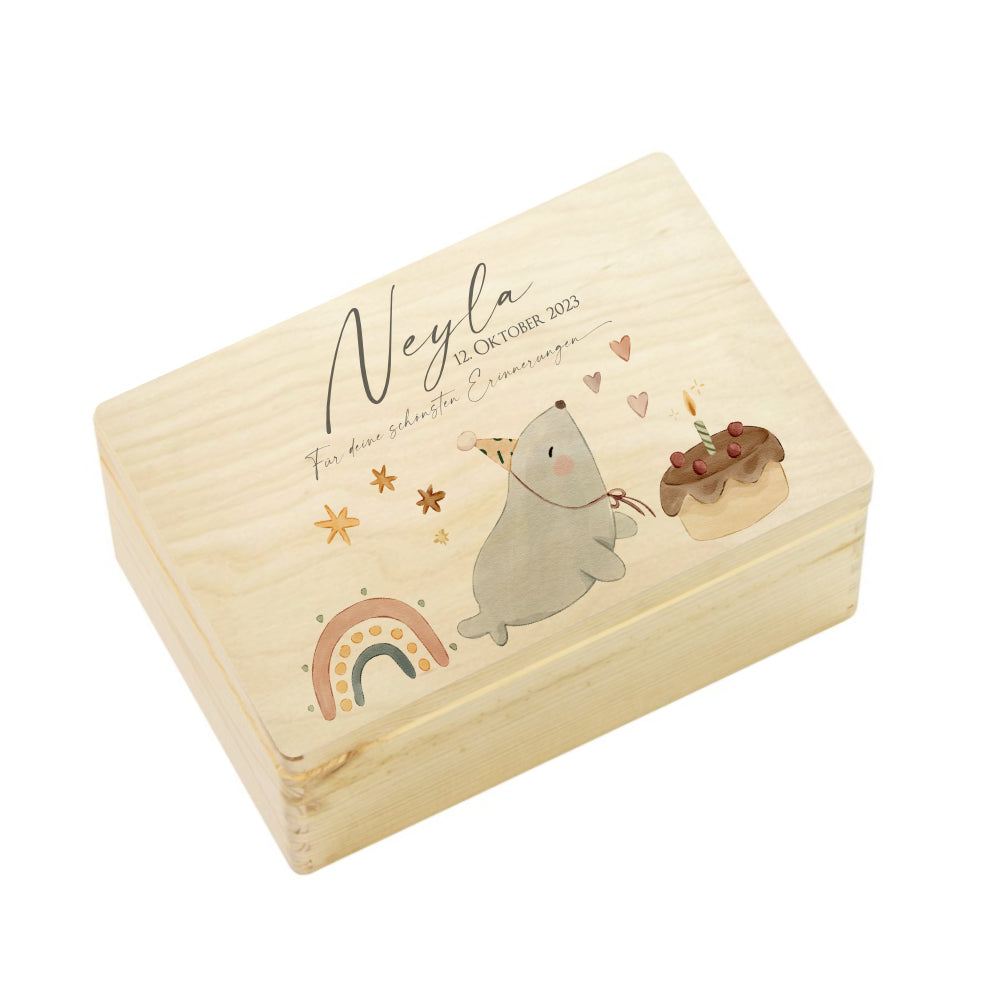 Personalisierte Holz Erinnerungsbox mit Motiv "Seerobbe"