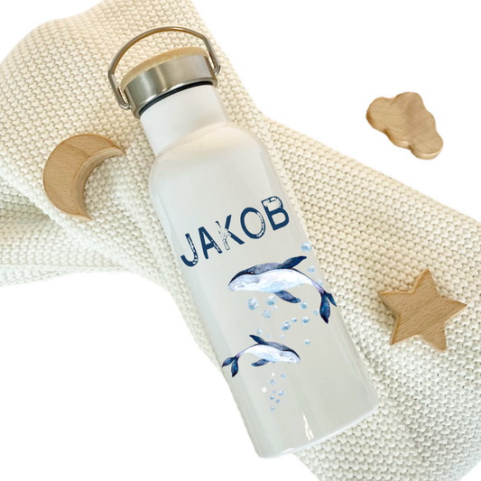 Trinkflasche Wal als persönliche Geschenkidee für Kinder