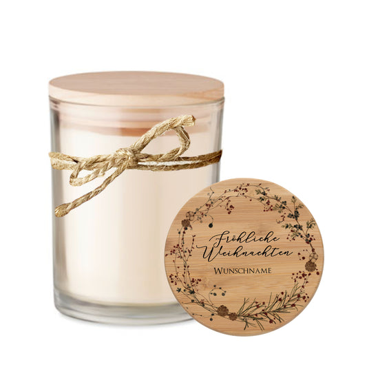 Weihnachtliche Kerze "Fröhliche Weihnachten" mit Wunschname, Duftkerze im Glas mit Bambusdeckel