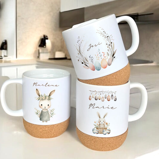 Personalisierte Ostertasse aus Kermik mit Korkboden, 3 Motive zur Auswahl