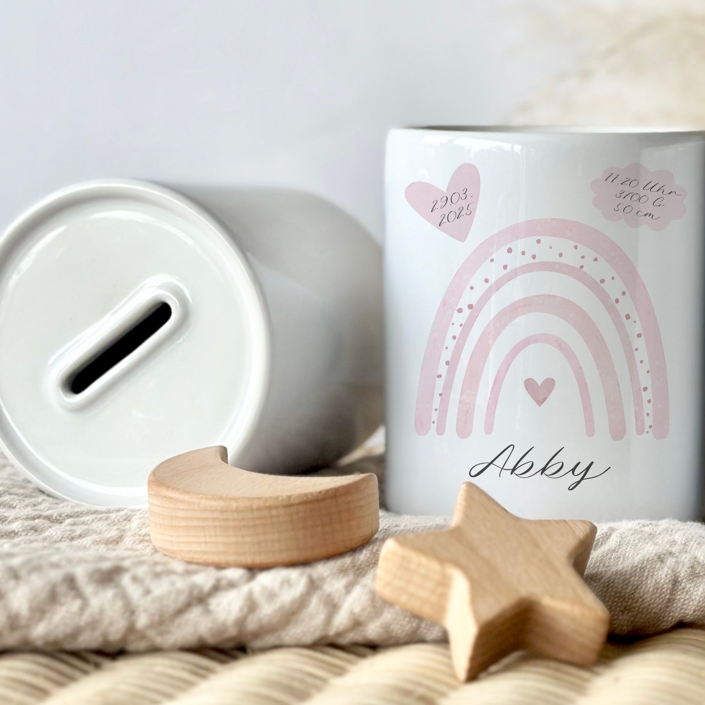 Spardose Regenbogen für Babys, personalisiert mit Namen und Geburtsdaten