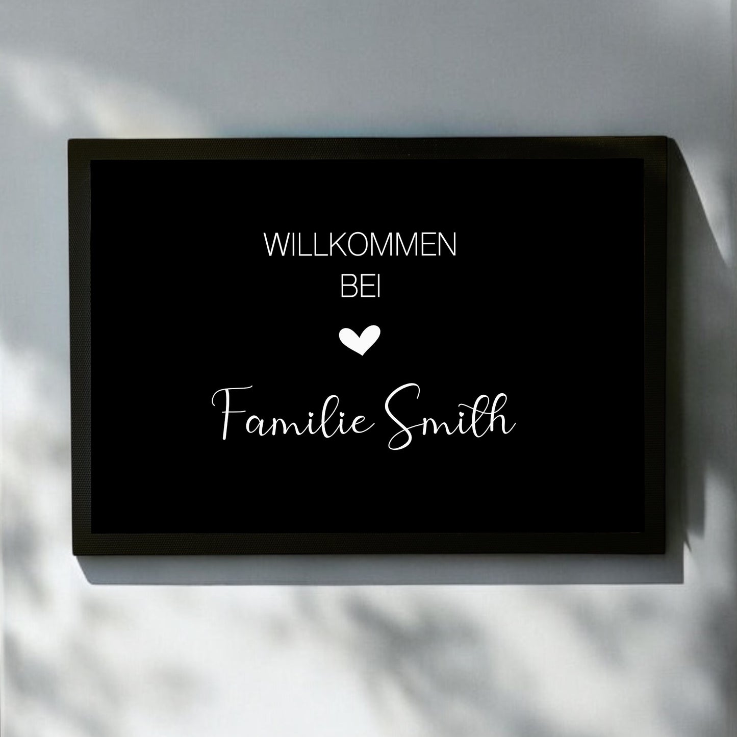 Fußmatte personalisiert mit dem Namen der Familie | Optional als Set mit Türschild erhältlich