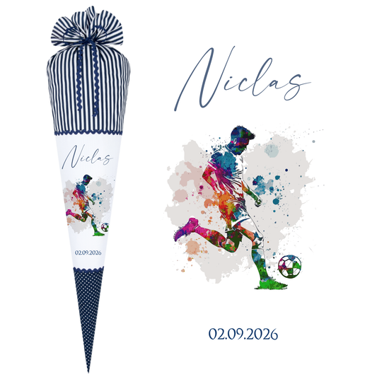 Personalisierte Stoff Schultüte Fußball in Blau für Jungen mit  Fußballspieler Einschulungstüte 70 cm | Manufaktur Liebevoll | Optional mit Füllkissen und Spitzenschutz