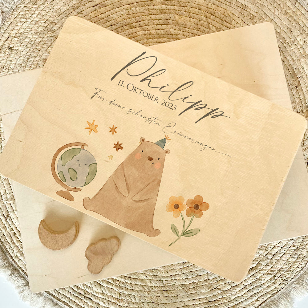 Erinnerungsbox aus Holz mit dem Namen personalisiert, Holzkiste mit Motiv Bär