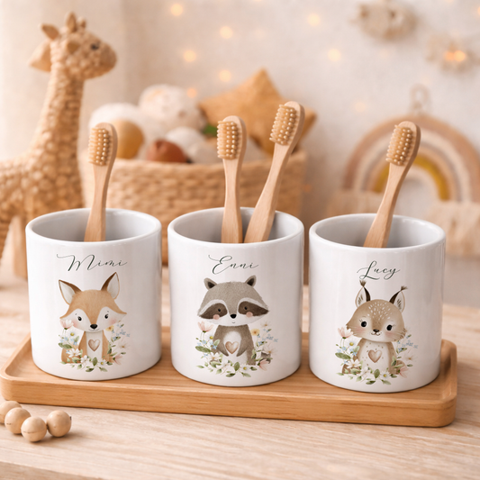 Personalisierter Zahnputzbecher aus Keramik mit Namen – Süße Waldtiere Motive im Boho-Stil – Kinder Zahnbürstenhalter fürs Badezimmer