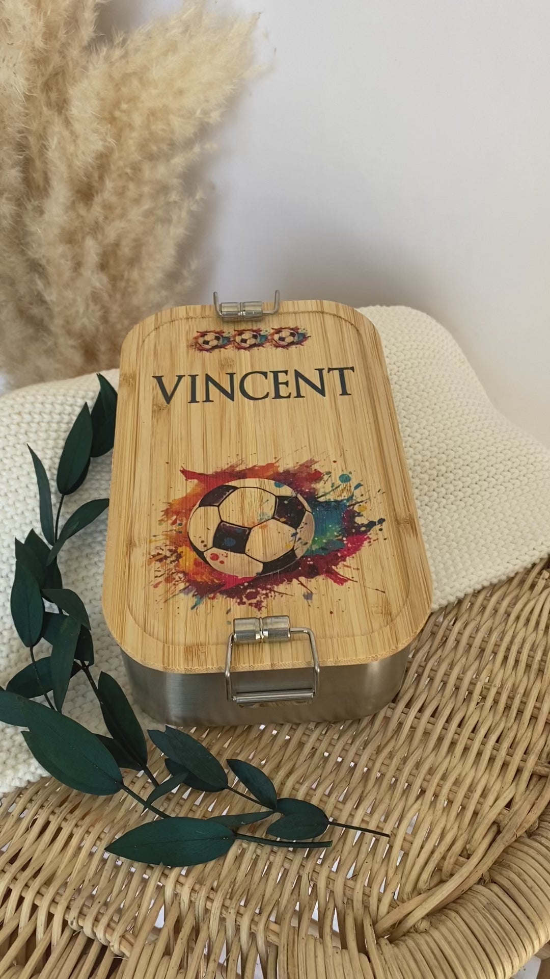 Fußball Lunchbox mit Namen als Geschenk für Kinder Kita Schule