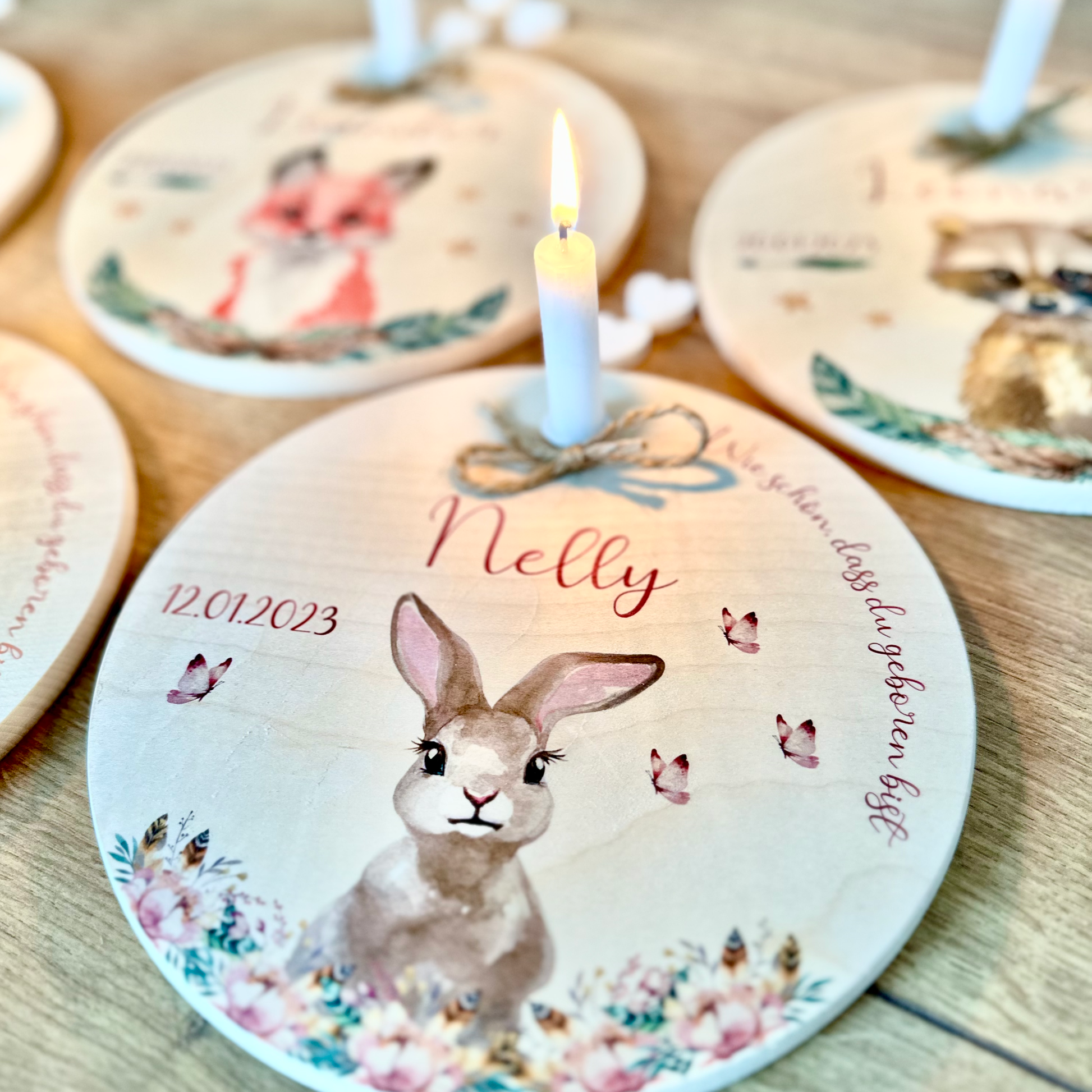 Geschenk mit Namen für Kinder zur Geburt Taufe Geburtstag mit Hasen und Kerze 