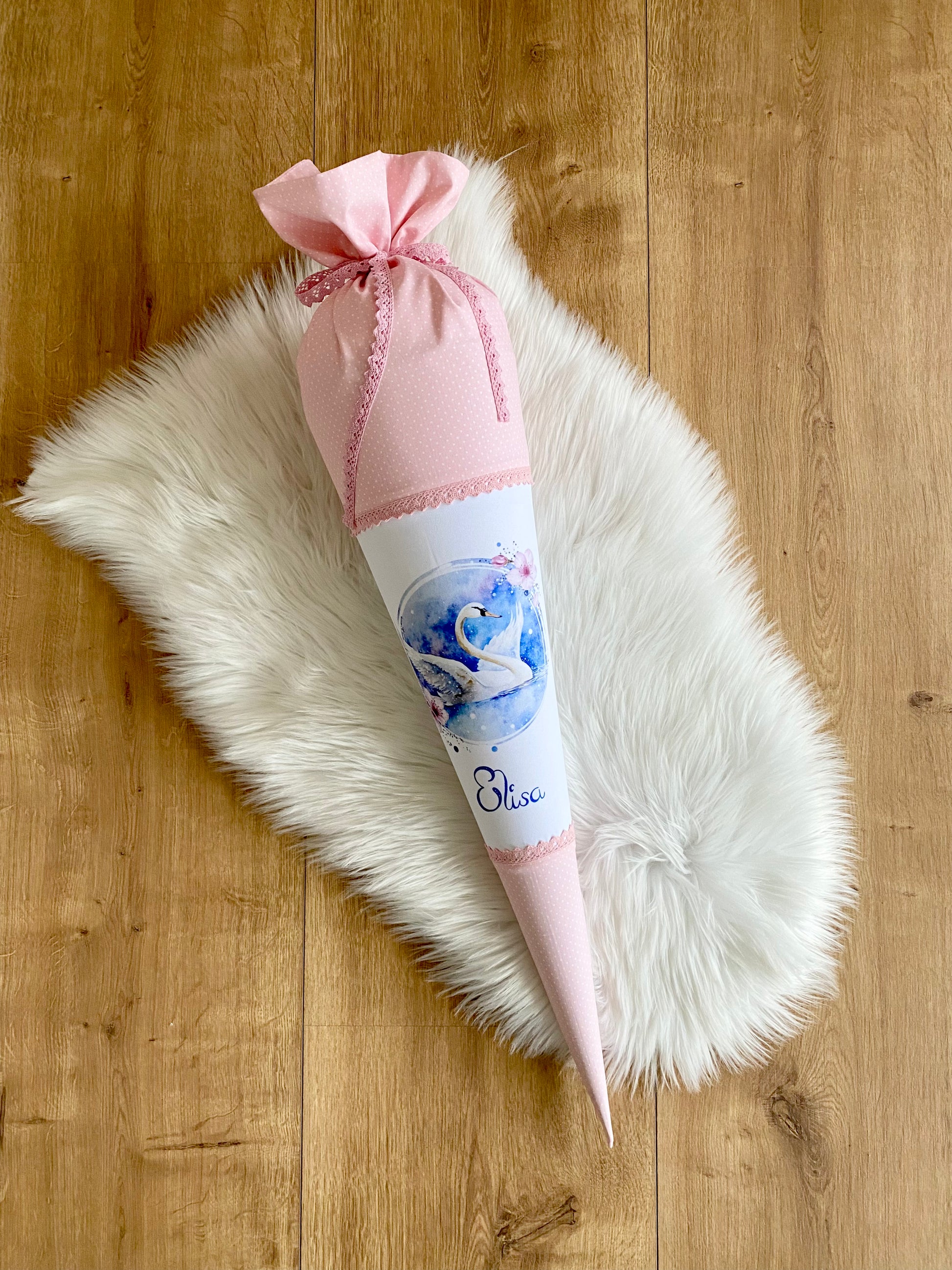 Stoffschultüte personalisiert mit Namen.