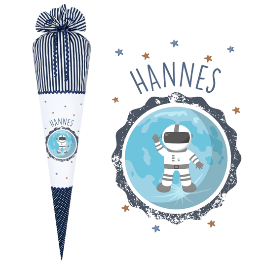 Schultüte "Astronaut" | Blaue Stoffschultüte für Jungen | Einschulungstüte mit Namen aus Stoff | Optional mit Füllkissen und Spitzenschutz