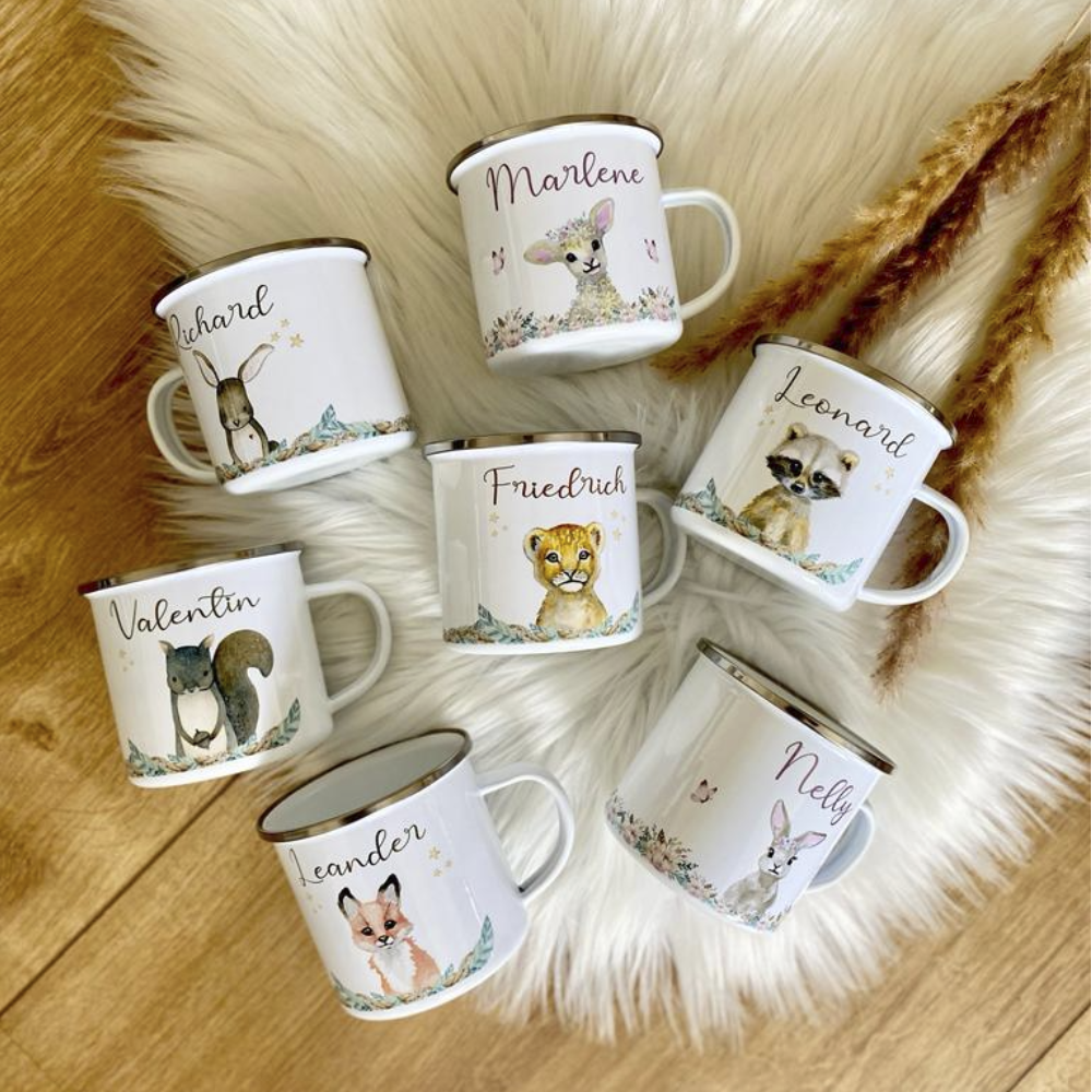Tasse Löwe mit Namen des Kindes | Emaille Trinkbecher für Mädchen u. Jungen I Personalisierte Kindertasse als besonderes Geschenk  | 7 Motivvarianten zur Auswahl