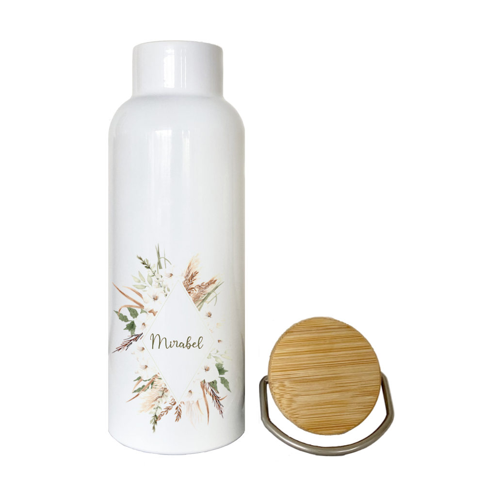 Boho Trinkflasche mit Namen | Personalisiertes Geschenk mit Namen und Blumenkranz | 500 ml Isolierflasche aus Edelstahl mit Bambusdeckel