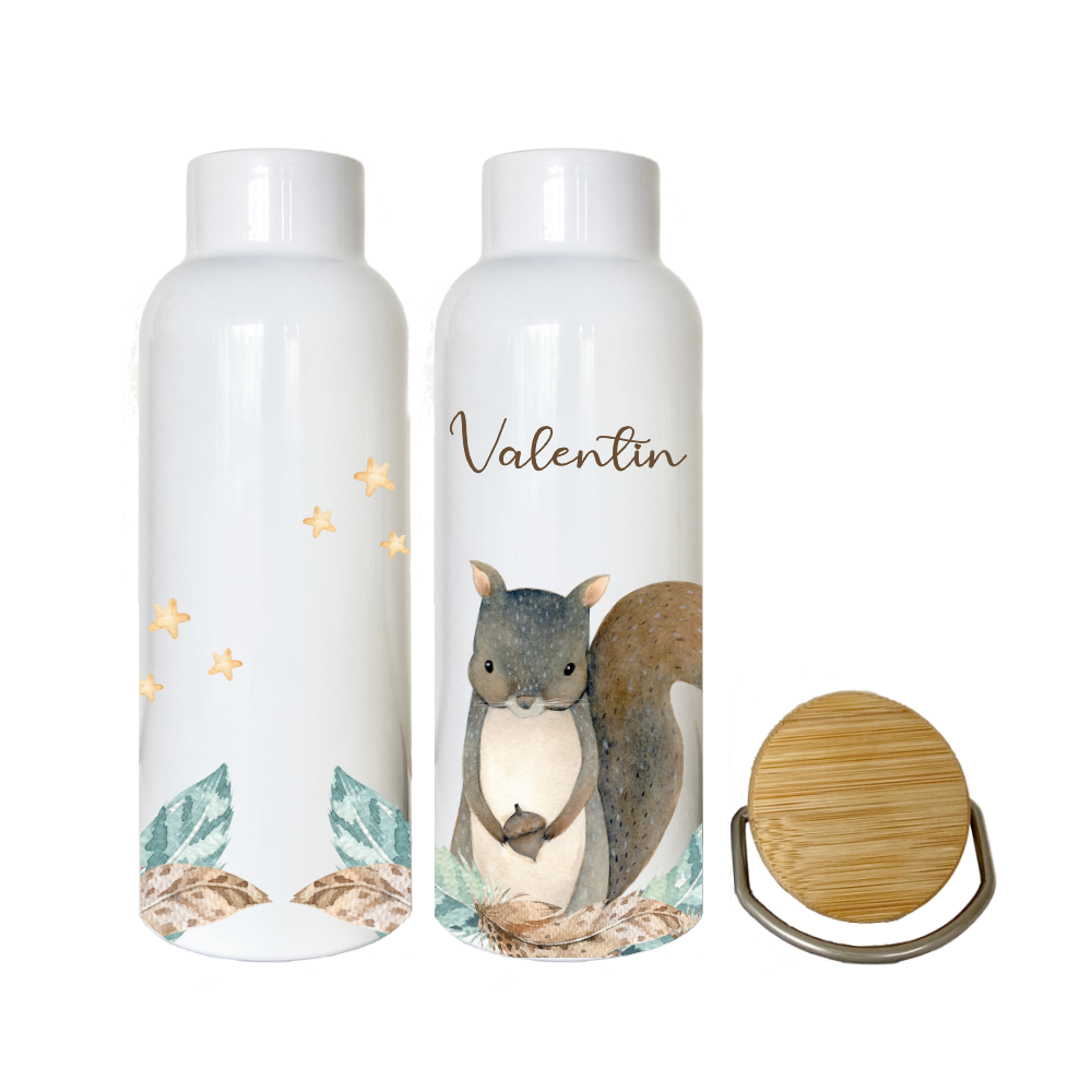 Kindertrinkflasche mit Eichhörnchen und Namen personalisiert.