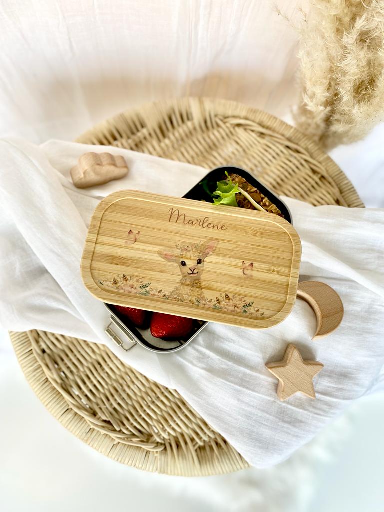 Nachhaltige Brotdose mit Bambus und Namen - Schaf | Personalisiertes Geschenk für Mädchen