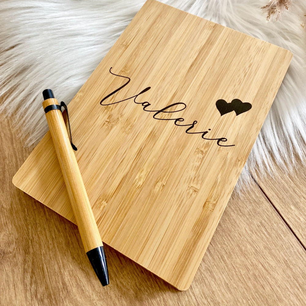 Tagebuch mit Namen personalisiert als Geschenkidee