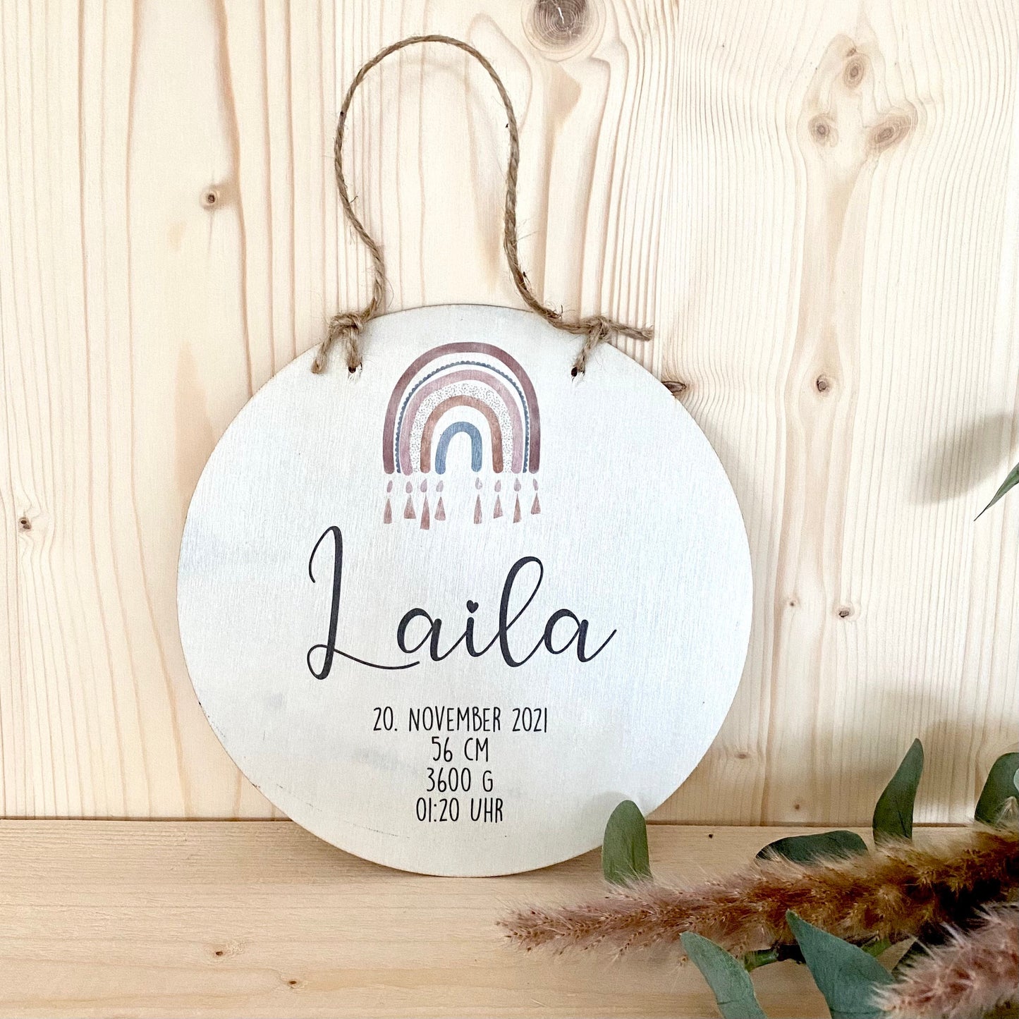 Namensschild "Regenbogen" für das Baby- und Kinderzimmer in Rund | Personalisiertes Geschenk aus Holz mit Namen des Babys u. Kindes | Besondere Geschenkidee zur Geburt und Taufe | Türschild in 6 Motivvarianten für Mädchen und Jungen